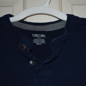 long sleeve navy blue t-shirt